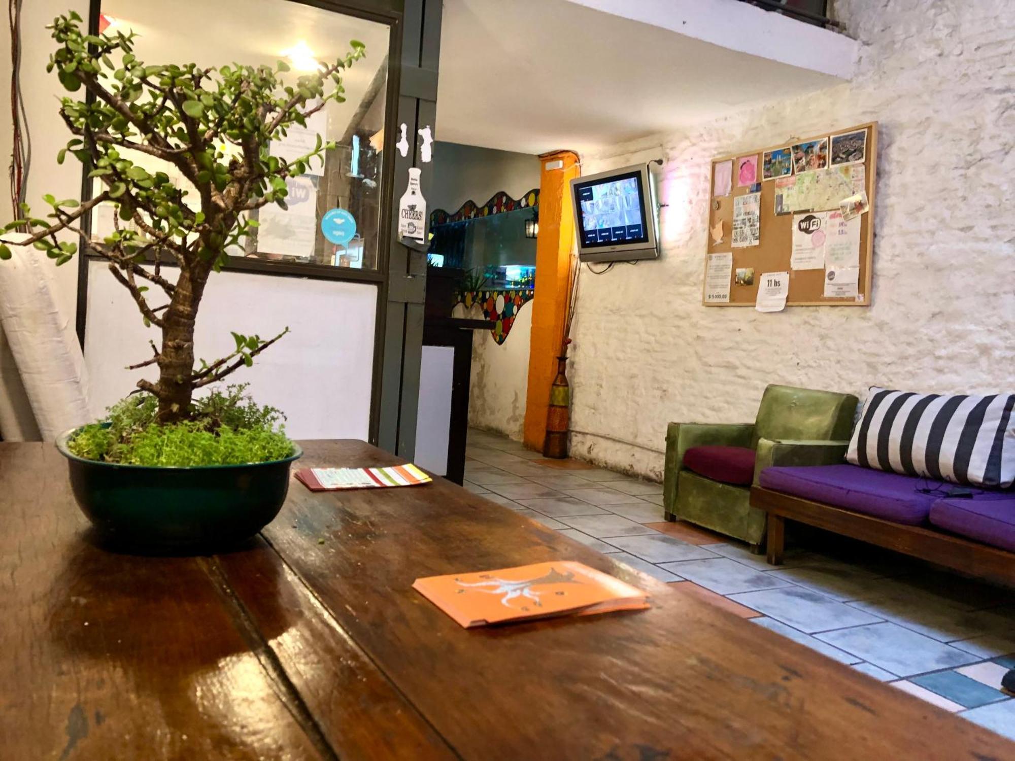 Granados Hostel Buenos Aires Exteriör bild